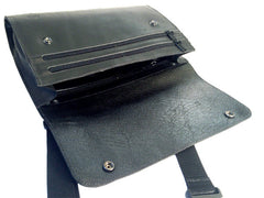 Worker L, shoulder bag